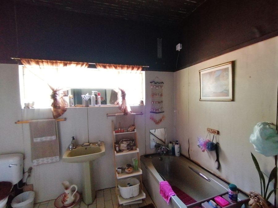 7 Bedroom Property for Sale in Stilfontein North West